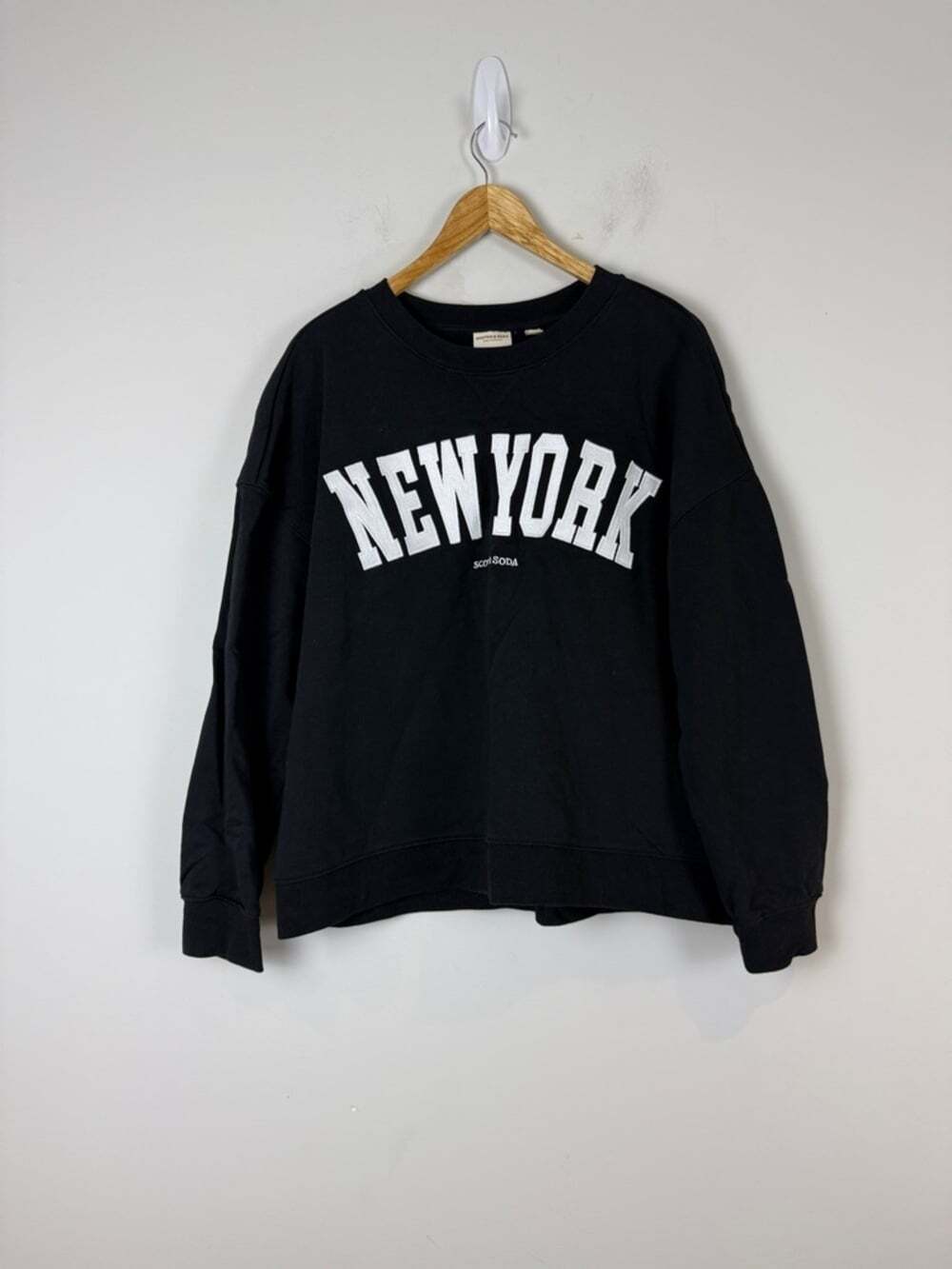 Scotch & Soda Black Crewneck  New York Sweatshirt